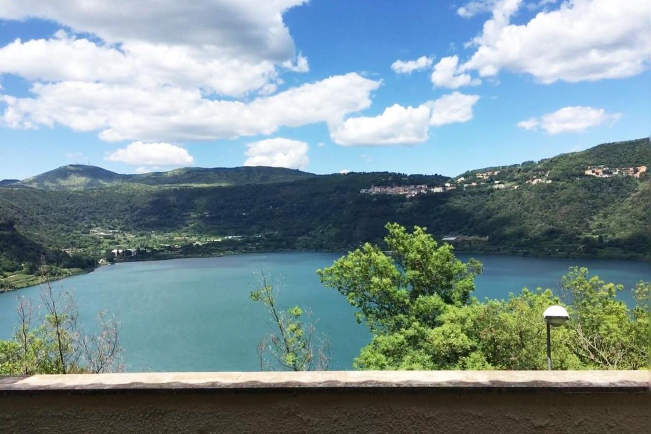 Apartmán Relax Sul Lago Genzano di Roma Exteriér fotografie