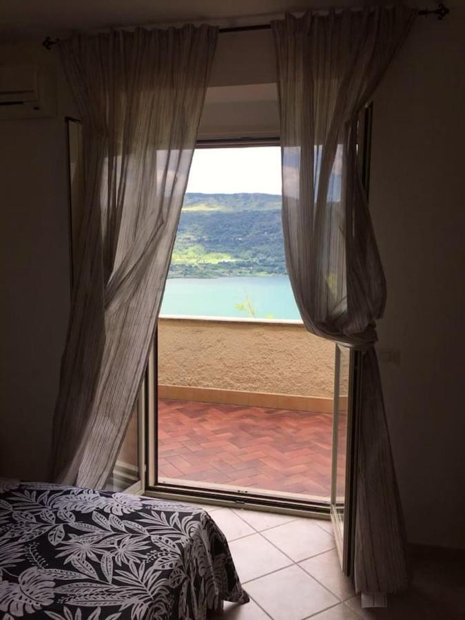 Apartmán Relax Sul Lago Genzano di Roma Exteriér fotografie