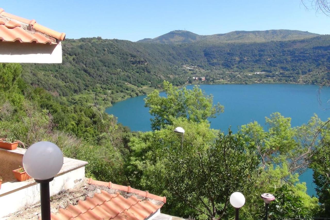Apartmán Relax Sul Lago Genzano di Roma Exteriér fotografie